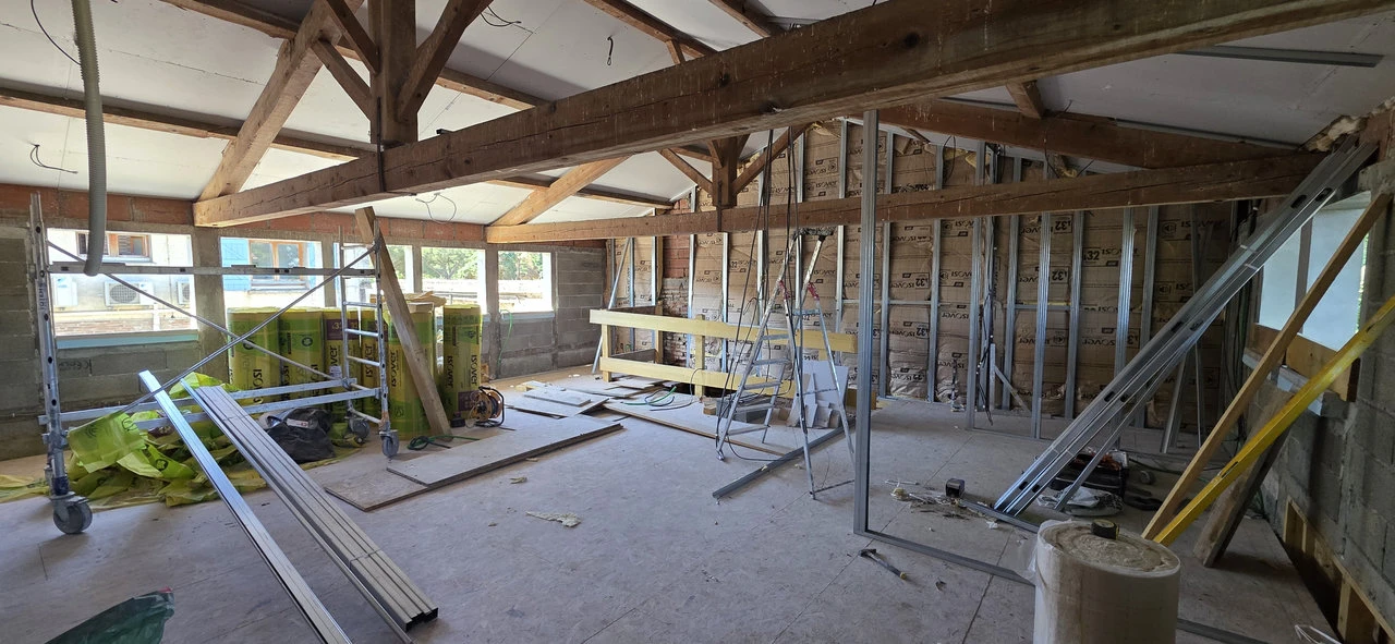 Cornebarrieu &ndash; Transformation d'une grange en bureaux